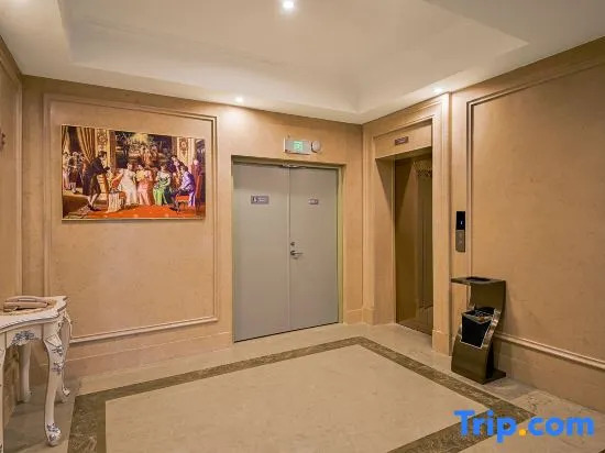 Vienna Hotel (Zhangzhou Xingguo General Park Branch)