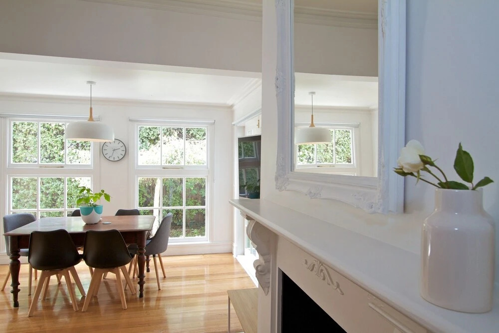 Strahan House