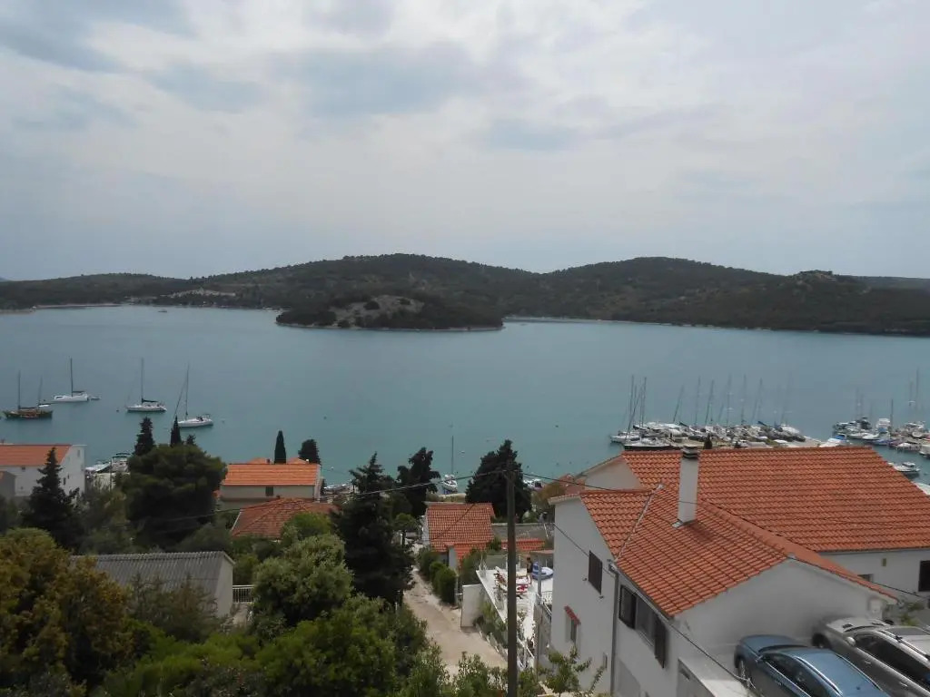 Apartments Špadina