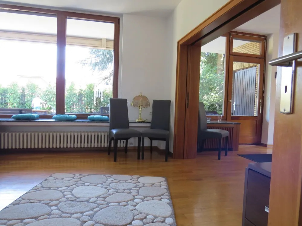 Villa Aurora