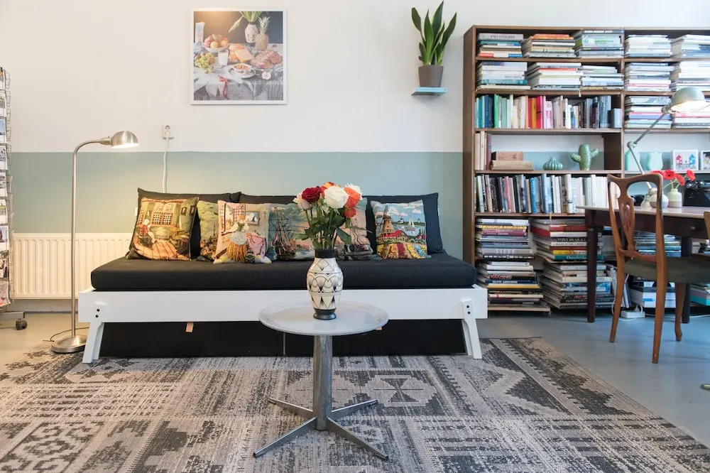 Authentic West Apartment