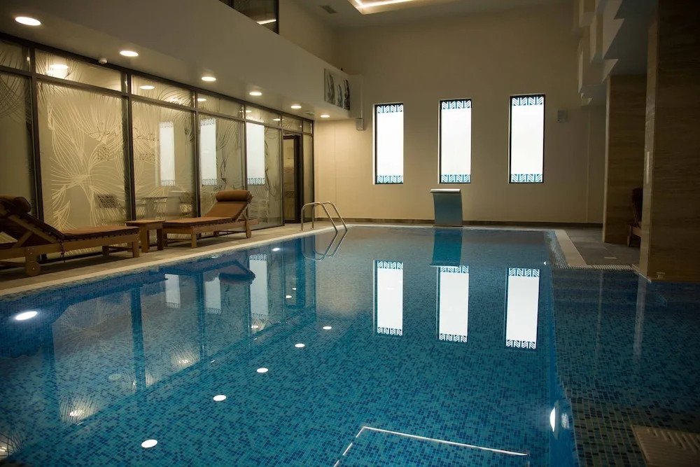 Hotel Nais