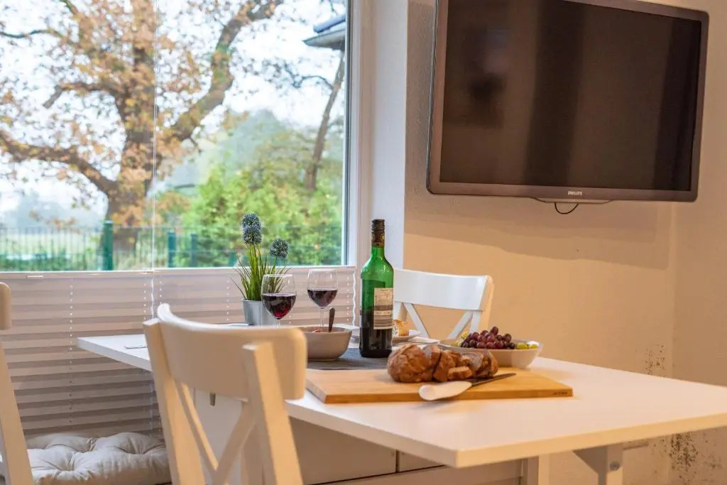 WG 8 - Modern ausgestattetes Ferienhaus mit Garten für 2 Personen