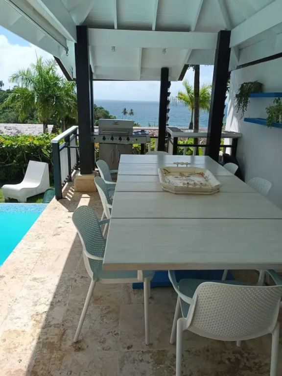 Ocean View Villa 3 BR 8 Guests Pto Bahia