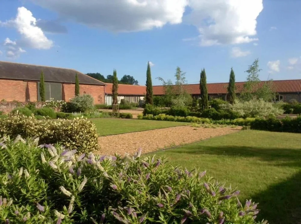 Lackford Lakes Barns