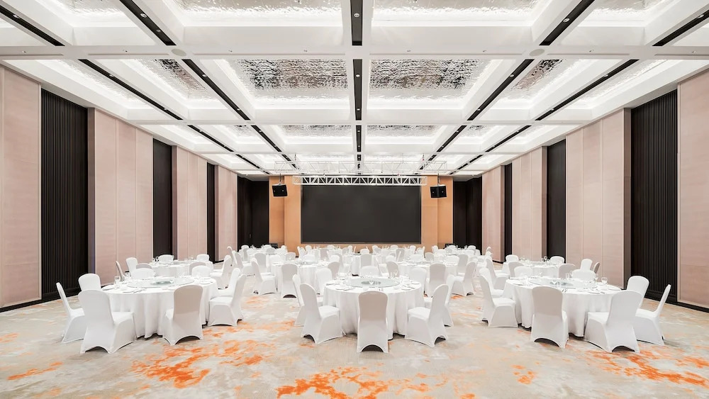 Holiday Inn Liaoyuan City Center by IHG