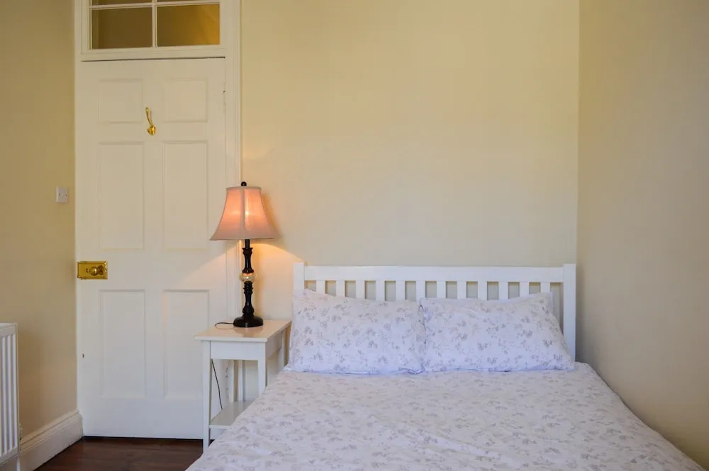 2 Bedroom Apartment in Edinburgh New Town