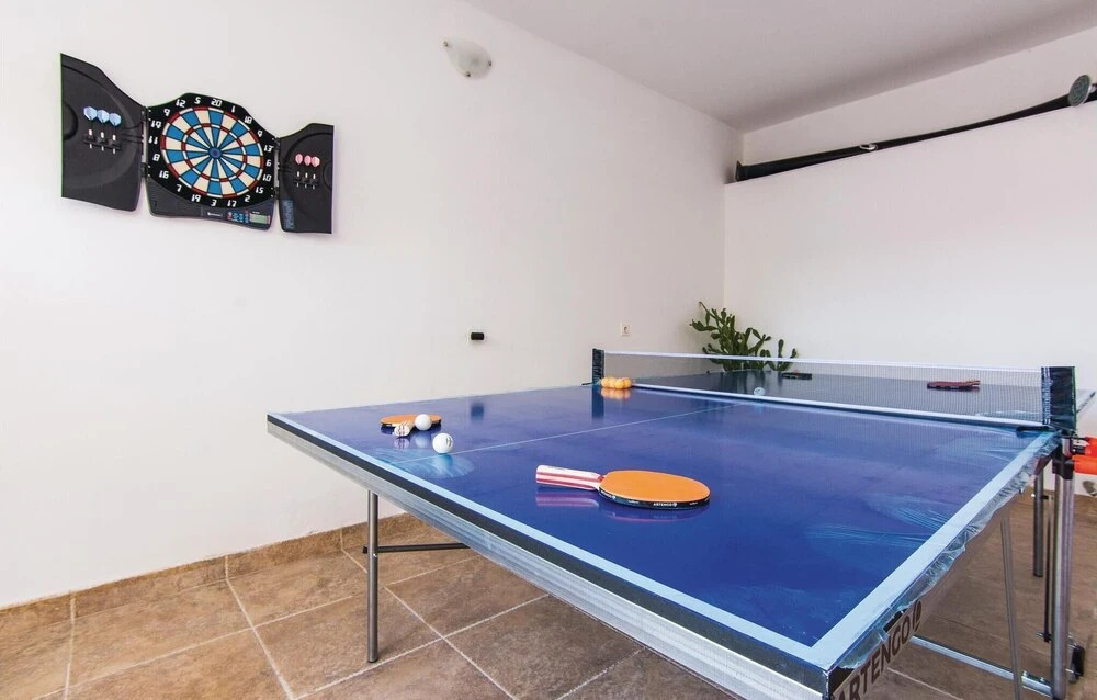Two-Bedroom Holiday Home Krusevo With An Outdoor Swimming Pool 04