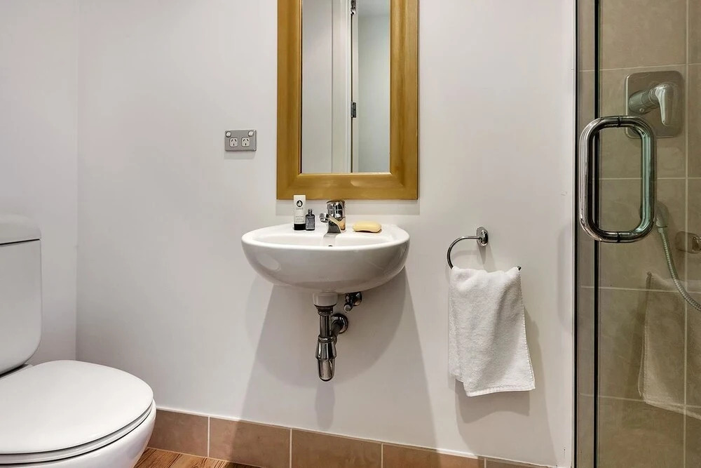 QV Waterfront Apartment - 749