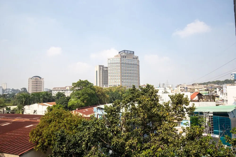 HOSTIE SAIGON [WANDERLUST Home]