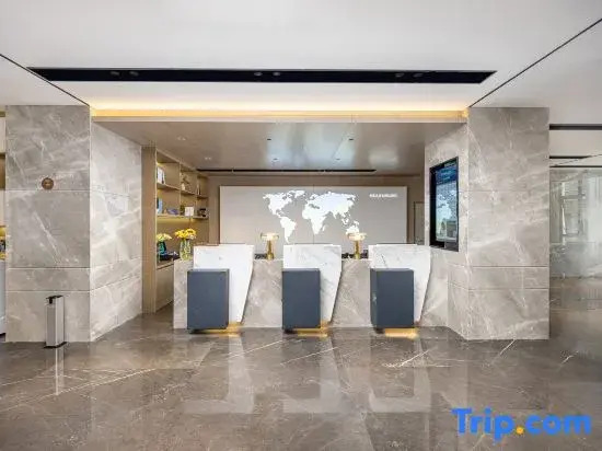 Kyriad Hotel (Lincang Washan Fengcheng Branch)