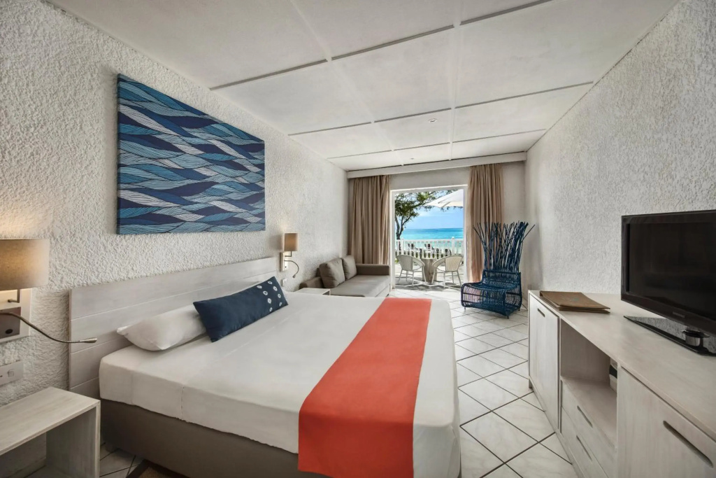 Astroea Beach Hotel