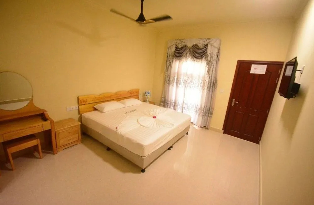 Sunrise Inn