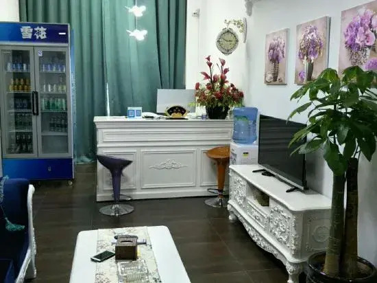 Yaokai Serviced Apartment (Nanning Wanxiang Mall)