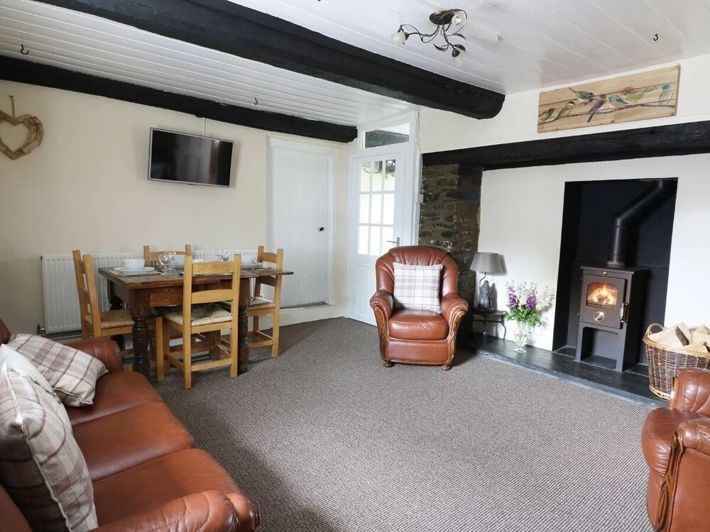 Dolau Farmhouse