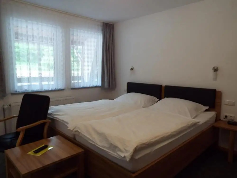 Hotel garni Zum Reinhardswald