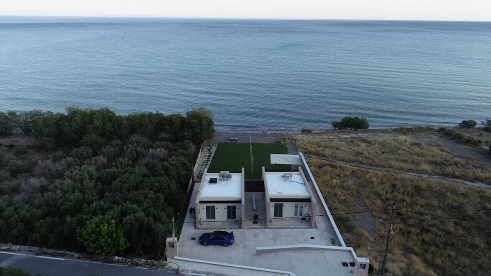 JM Dēos Suites