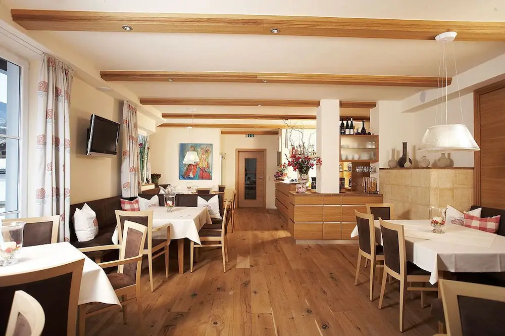 Sonnblick Apartments und Zimmer - Nationalpark Sommercard inklusive