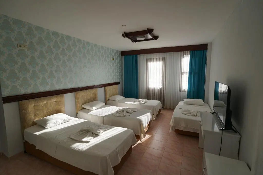 Arden Hotel