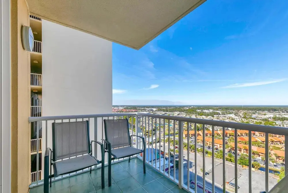 Majestic Beach Towers 2-1801