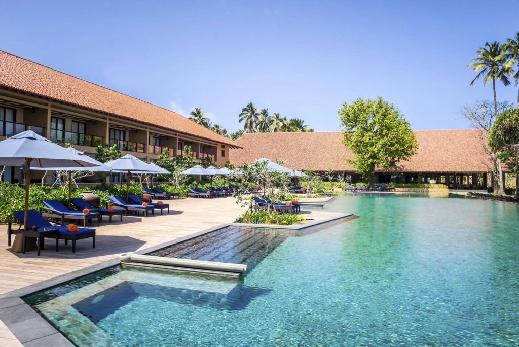 Курортный отель Anantara Kalutara Resort