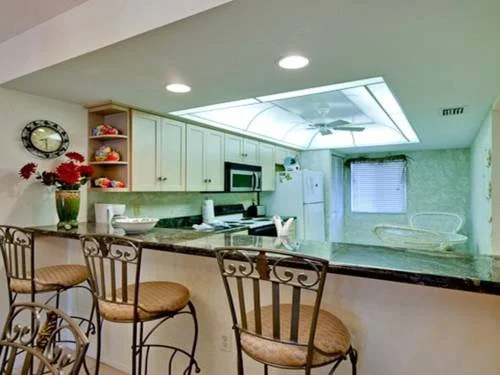 Tiffany Place 213