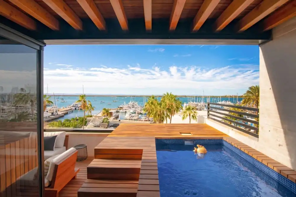 w Deluxe Penthouse in La Paz