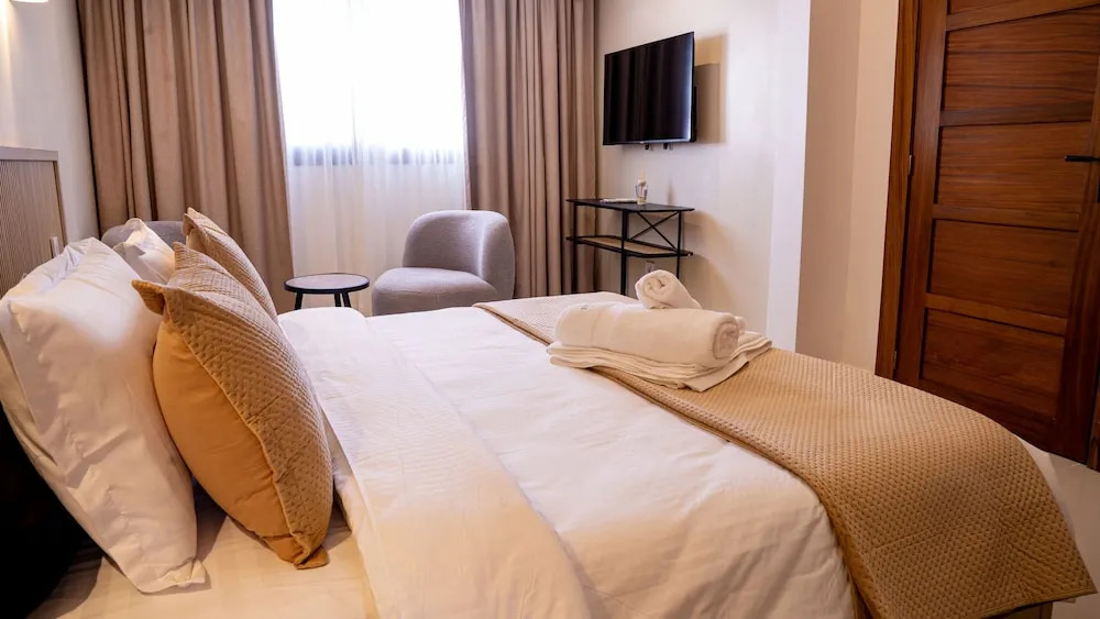 Kadiss Hotel