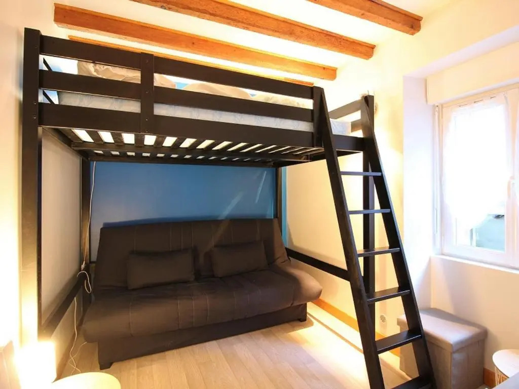 Appartement La Bourboule, 3 pièces, 5 personnes - FR-1-608-128