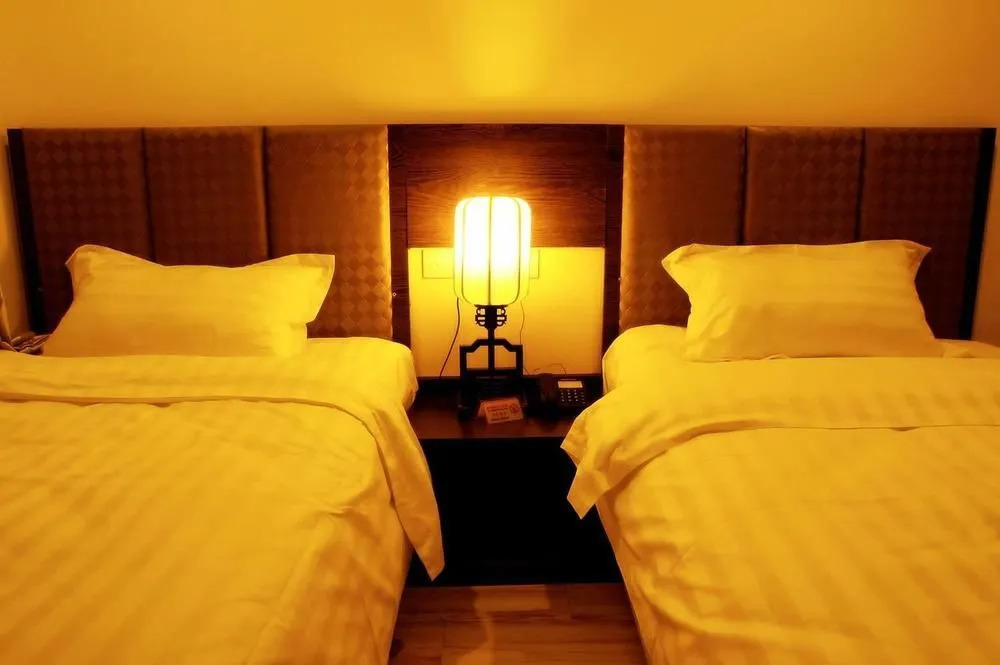 Chengdu Brocade Inn