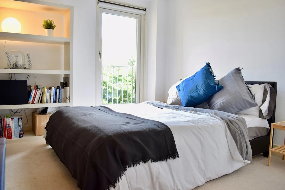 1 Bedroom Modern Flat in Central Edinburgh