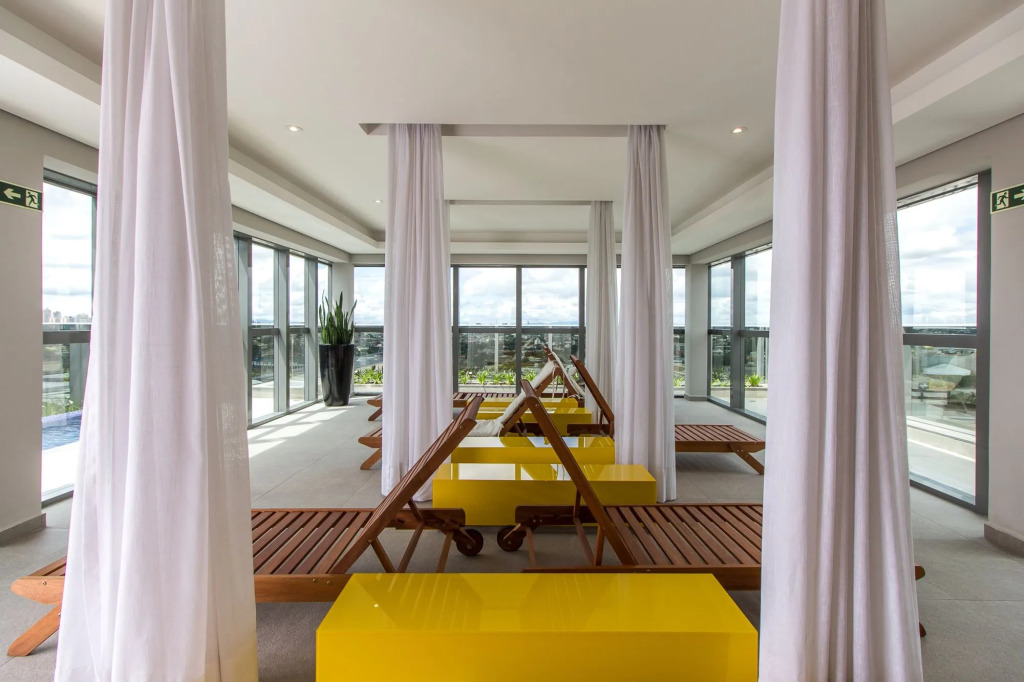 7th Avenue - Apartamentos UROOMS