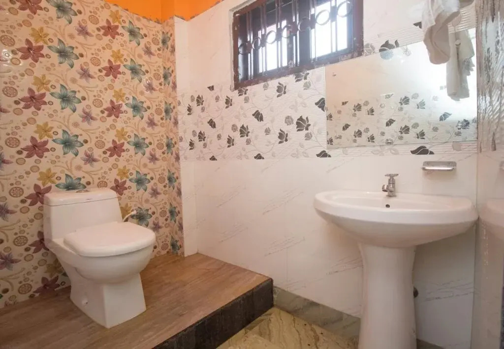 Hotel O Krishna Guest House Siliguri Railway Station