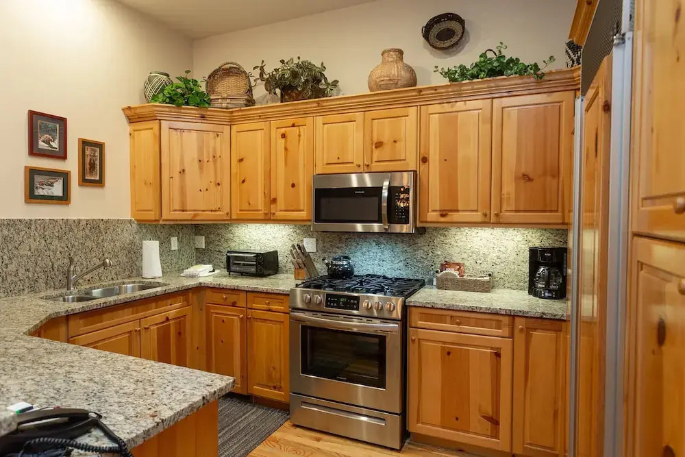 Trail's End Lodge at Deer Valley Resort - Two Bedroom Residence with Spa #401 2 Condo