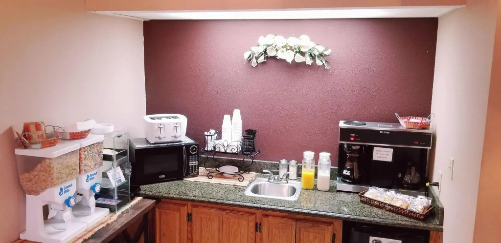 Executive Inn