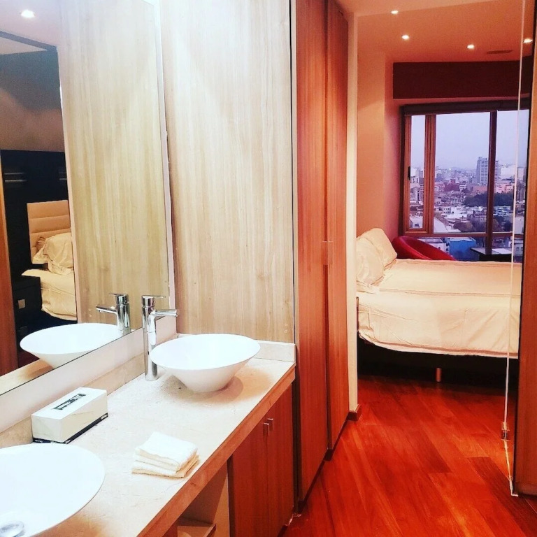 Premium Plaza Residenses Luxury Lofts