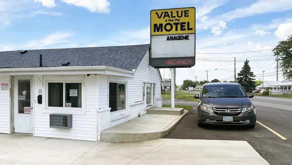 Value Inn Motel