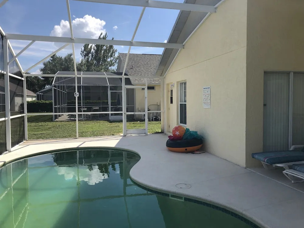 Cozy 3 Bed Home with Private Pool in Disney Area WN250GL