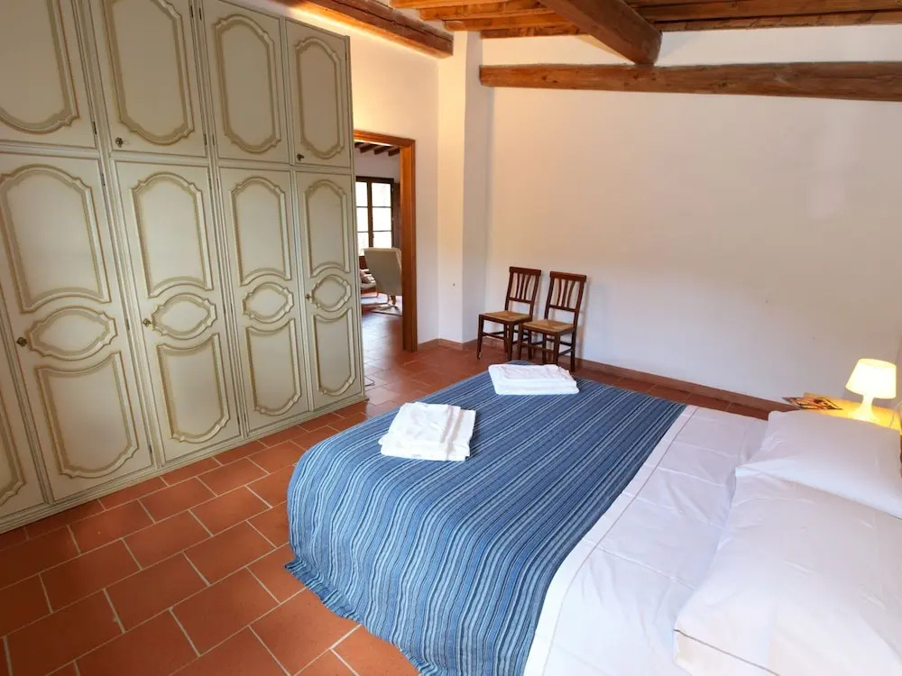 Soothing Holiday Home in Castelnuovo dei Sabbioni With Pool