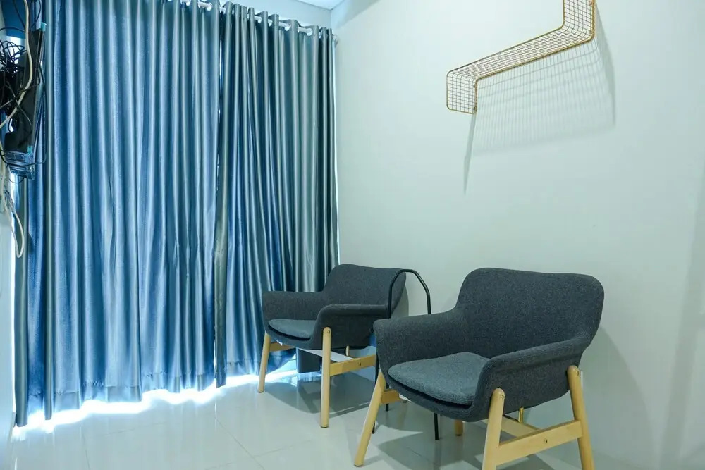 Strategic Location 1BR Apartment @ Puri Mansion near Puri By Travelio