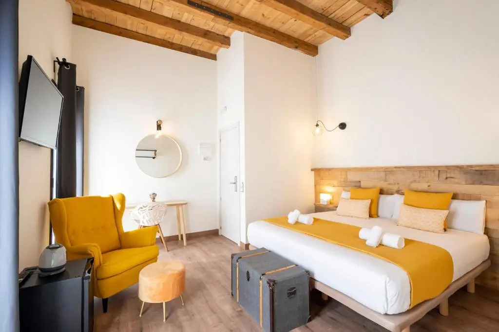 Dobo Azacanes Hostal