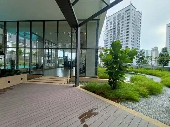 The Ooak Suites and Residence@ Kiara 163