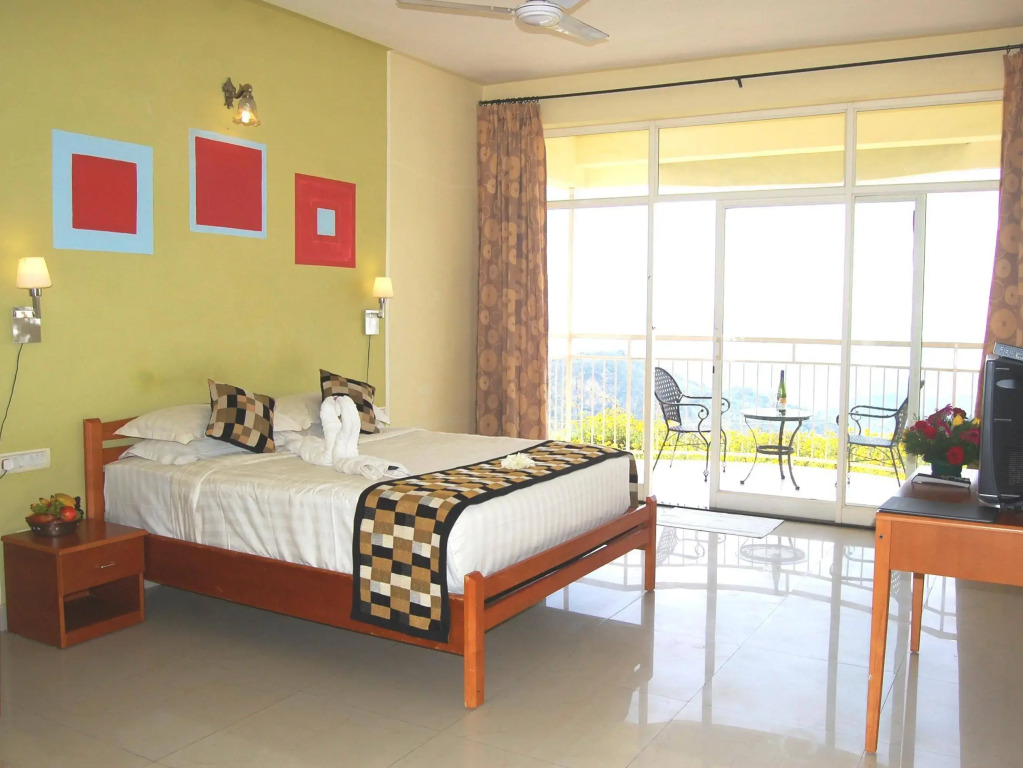 Deshadan Mountain Resort -The highest resort in Munnar