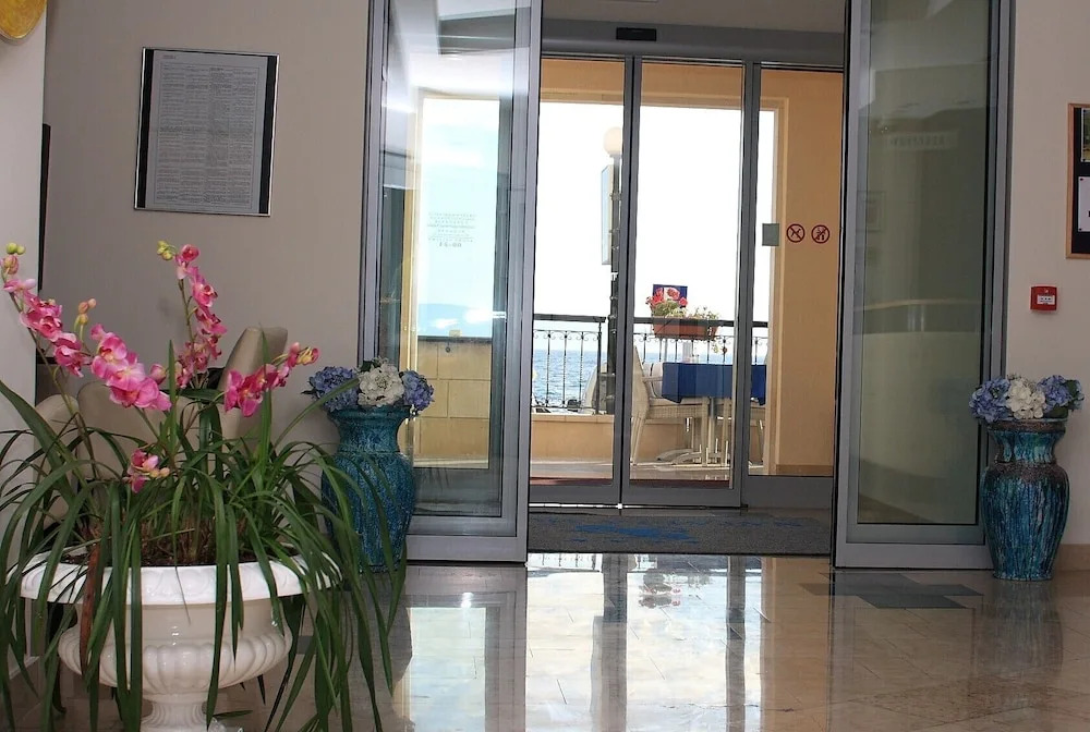 Turisticki apartmani Natalia