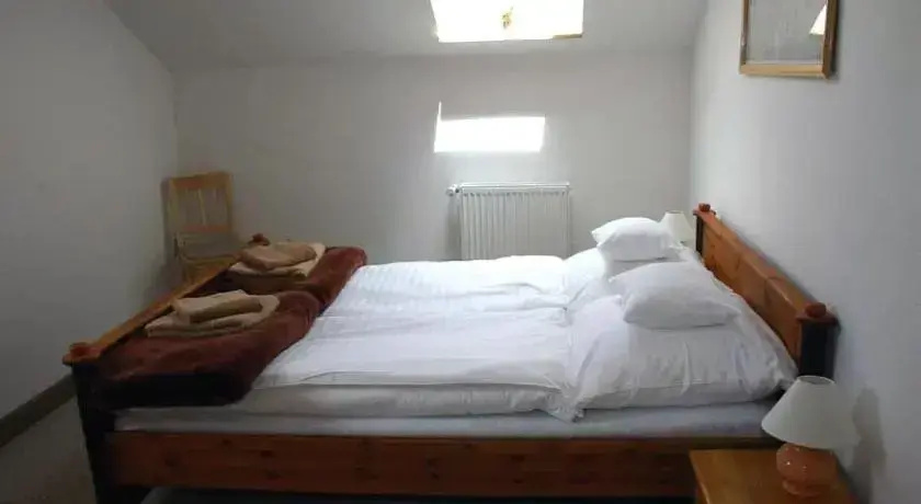 Duży apartament w Karpaczu, cisza, parking, balkon lub taras, zieleń, plac zabaw, sklep 5min