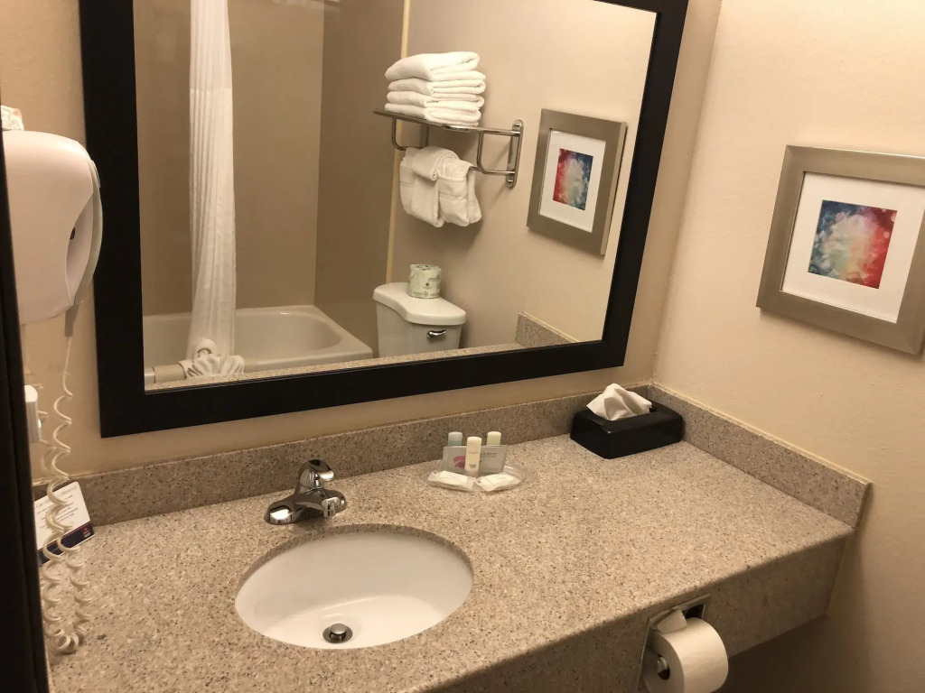 Four Points by Sheraton Rock Springs