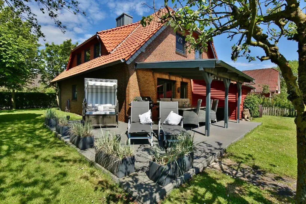 8er Huus Wangarou