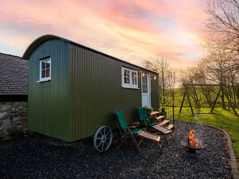 The Pleasant Hut at Mount Pleasant Farm