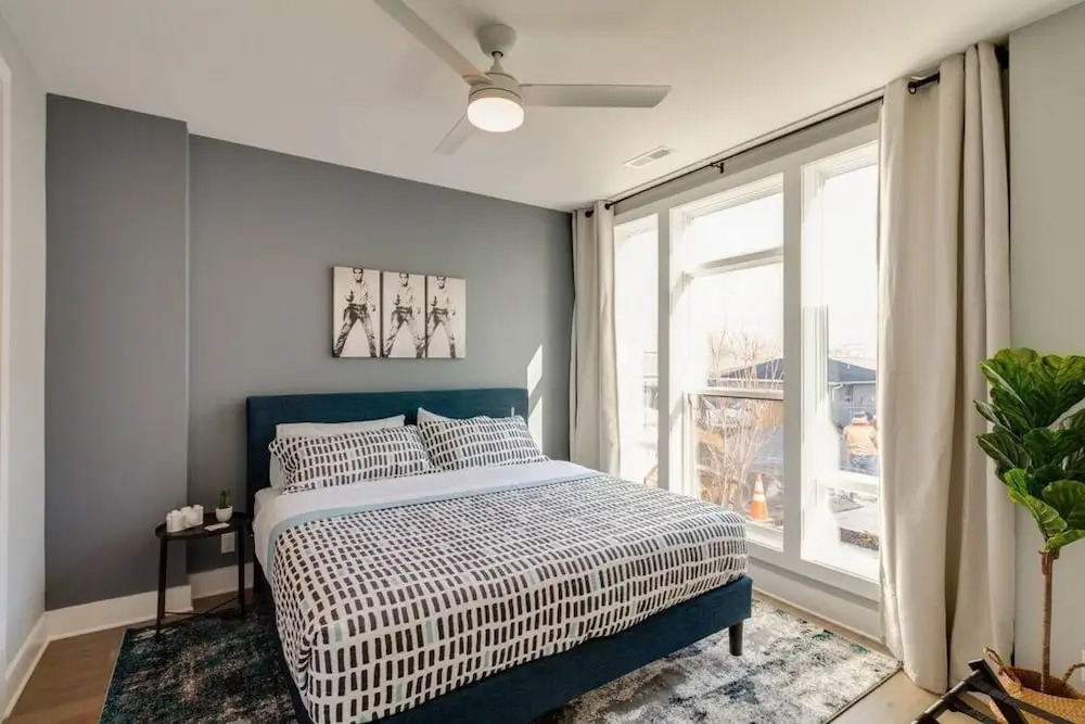 Mega Home 24 Beds and Karaoke
