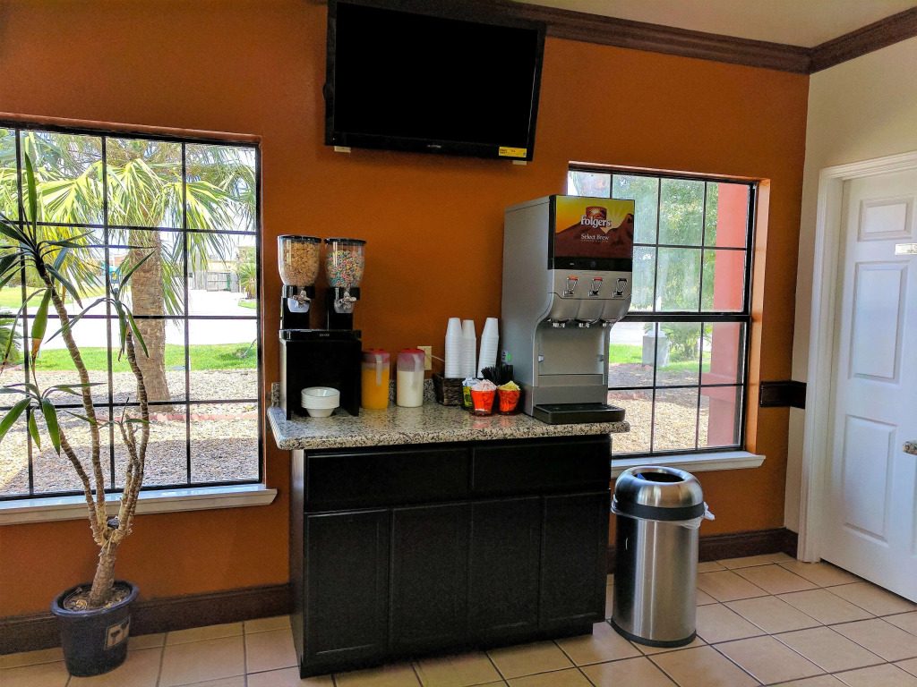 Americas Best Value Inn - Brownsville